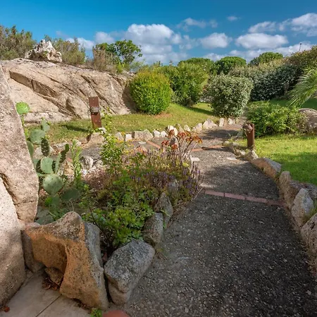 Appartamento The Tranquil Village 1 Bedroom Sleeps 4 And Child Palau