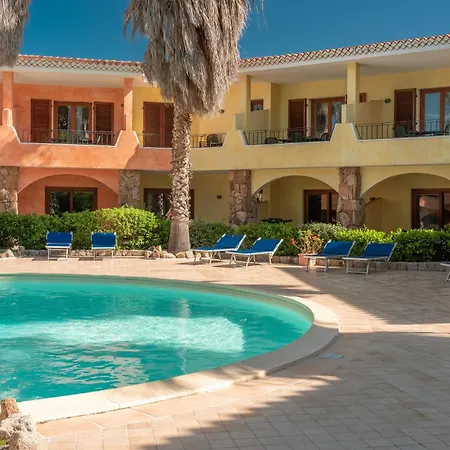 The Tranquil Village 1 Bedroom Sleeps 4 And Child *