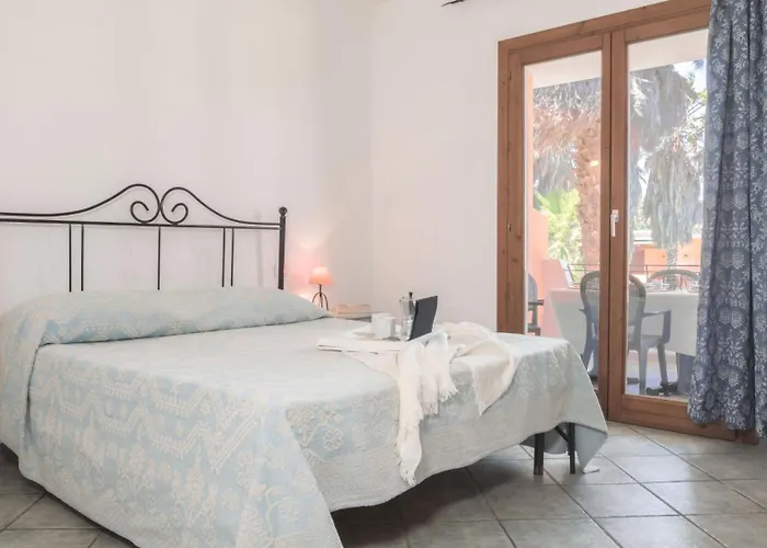 The Tranquil Village 1 Bedroom Sleeps 4 And Child *