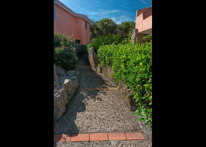Апартаменты The Tranquil Village 1 Bedroom Sleeps 4 And Child Палау