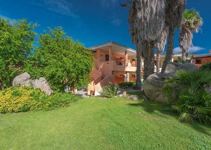 The Tranquil Village 1 Bedroom Sleeps 4 And Child Апартаменты Палау