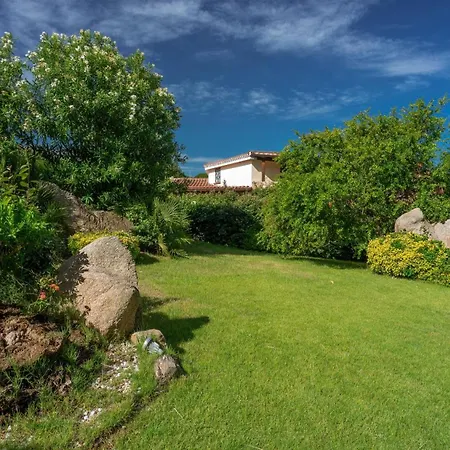 The Tranquil Village 1 Bedroom Sleeps 4 And Child Apartmán *